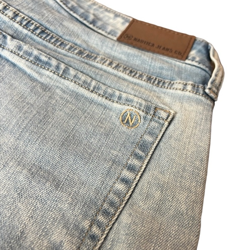 Nautica Jeans Co. 4” Mid Rise Distressed Denim Shorts, NWT, Sz: 27 - Picture 7 of 11